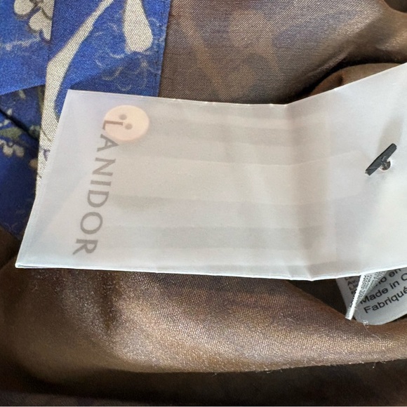 NWT LANIDOR Blue & Cream Paisley Button Down Shirt Lightweight Family Owned - Picture 10 of 12